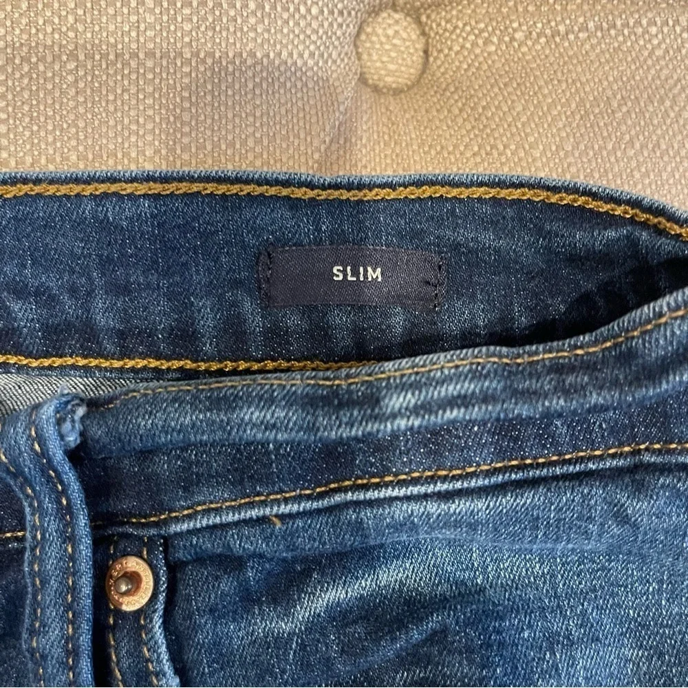 BR:  J Crew Mercantile Flex Jean Men’s Slim Medium Wash straight leg 33